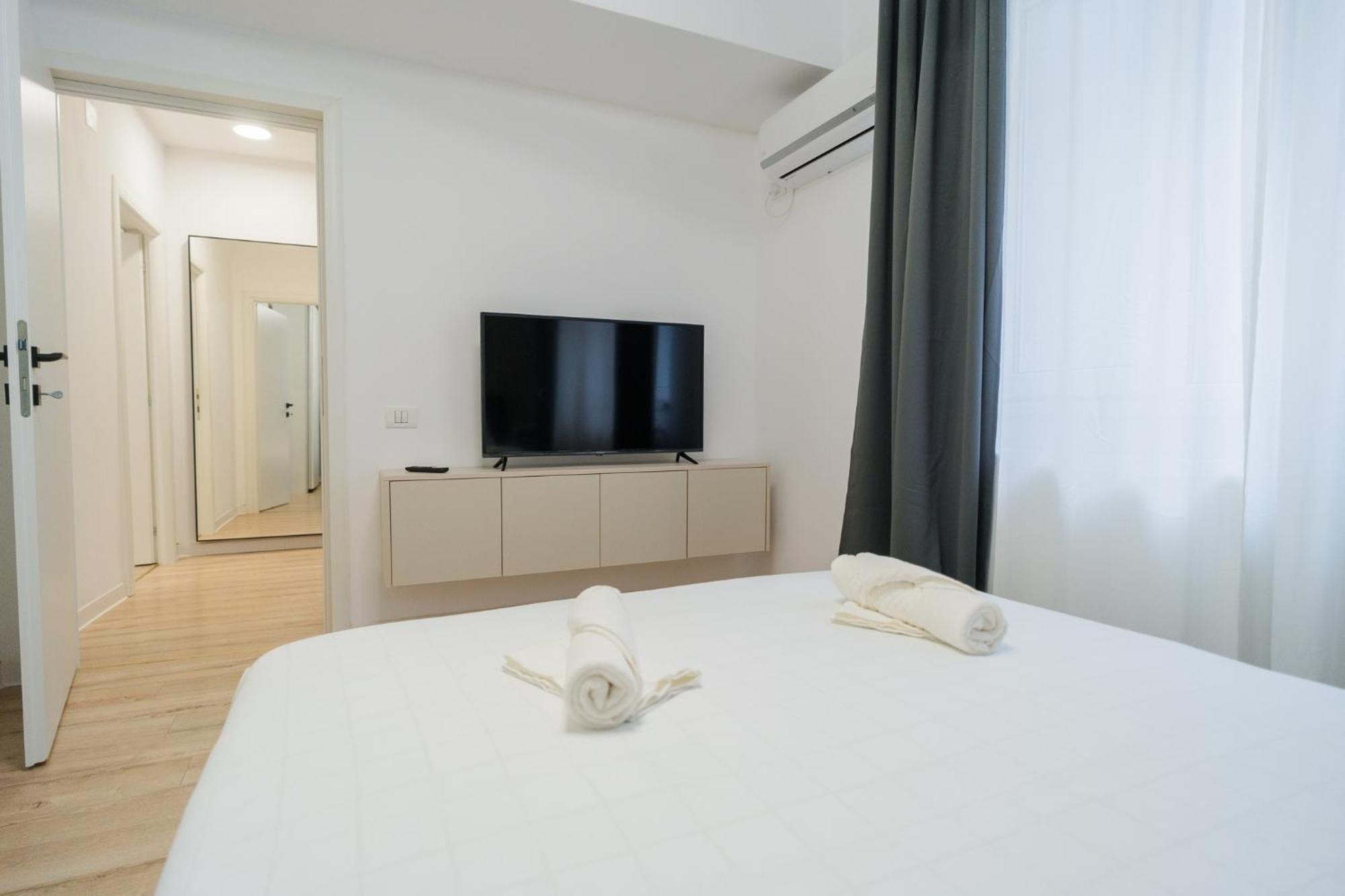 Elegant Gem Victoriei Avenue Apartman Bukarest Kültér fotó