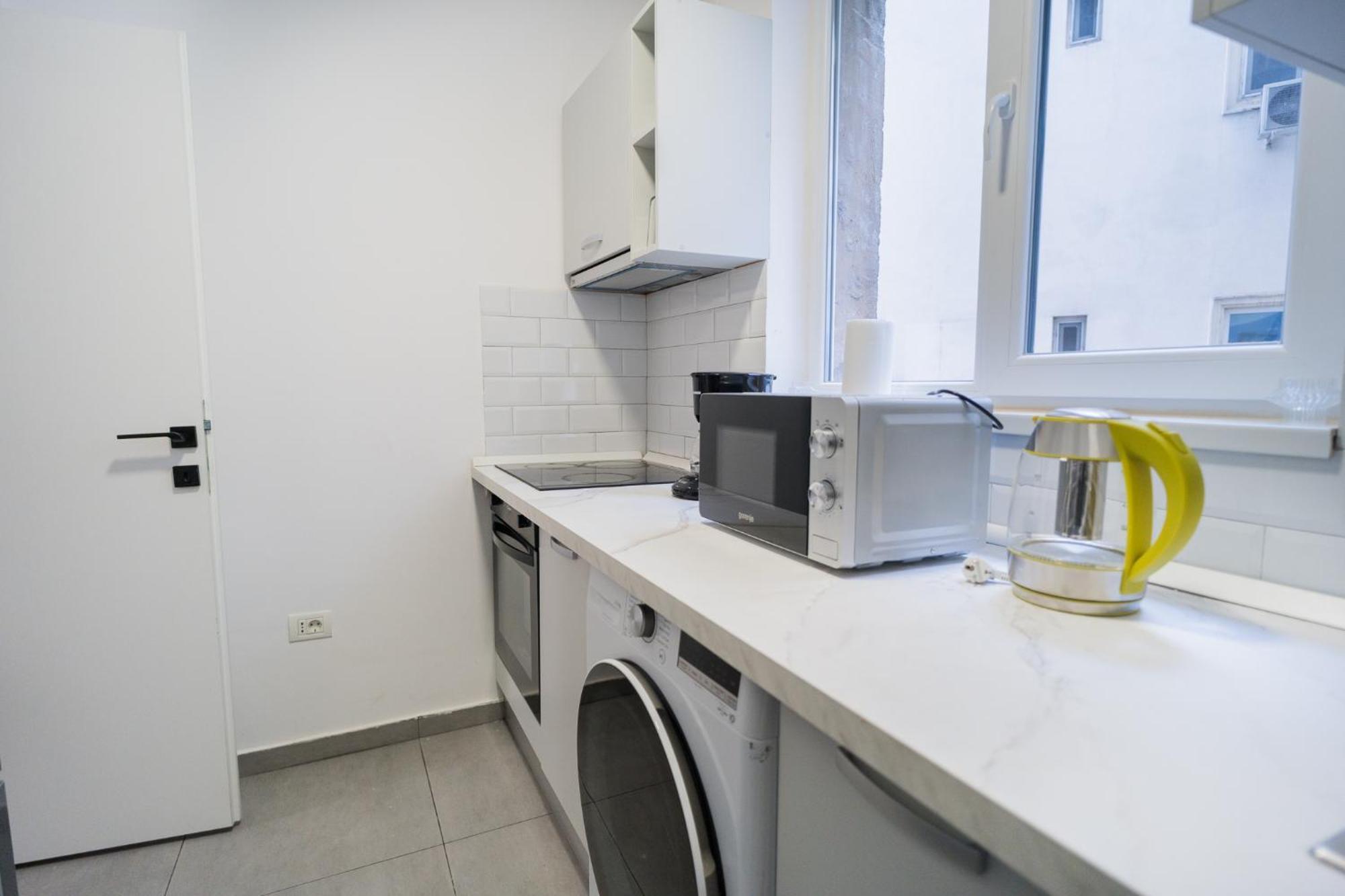Elegant Gem Victoriei Avenue Apartman Bukarest Kültér fotó
