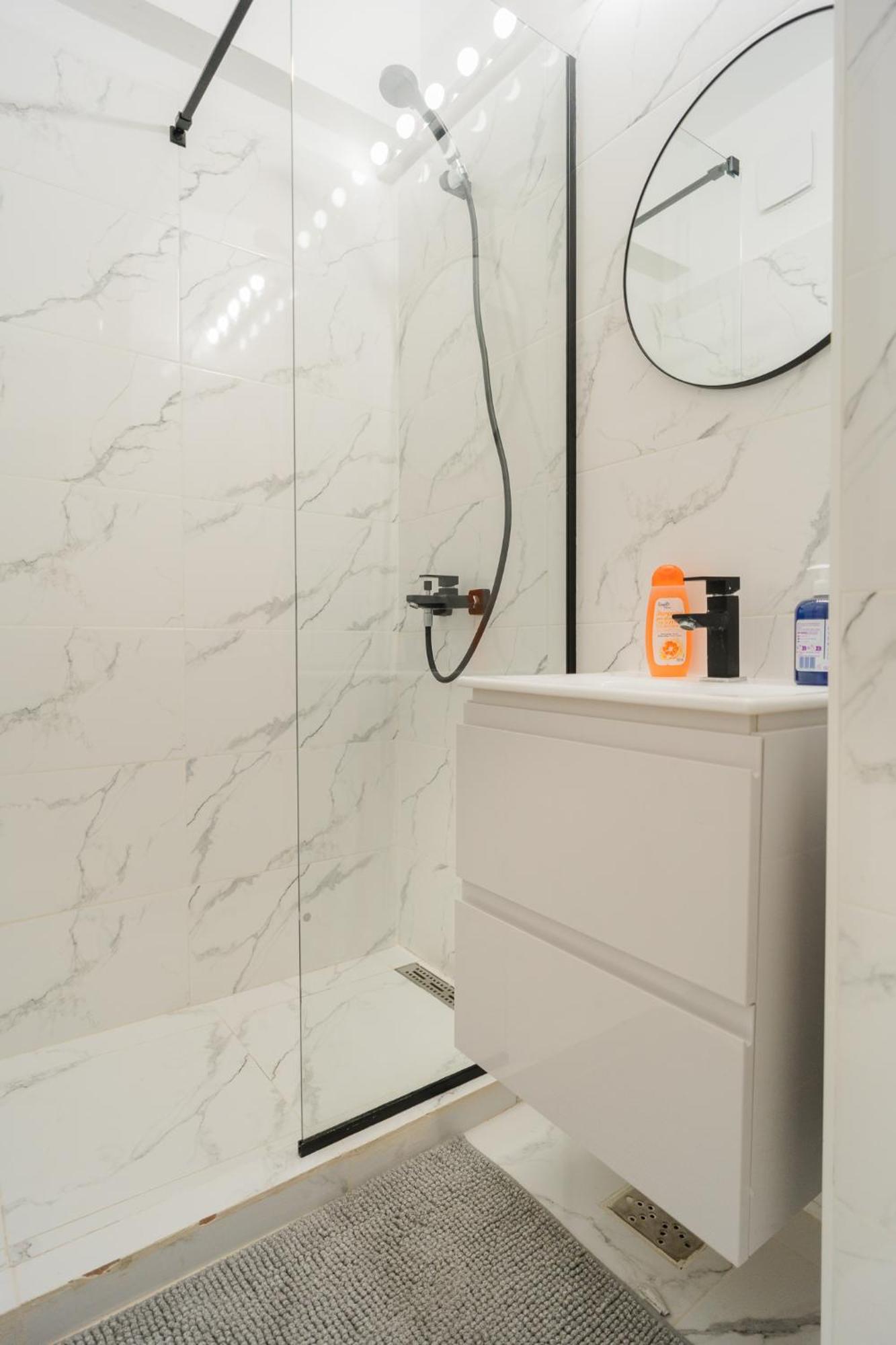 Elegant Gem Victoriei Avenue Apartman Bukarest Kültér fotó